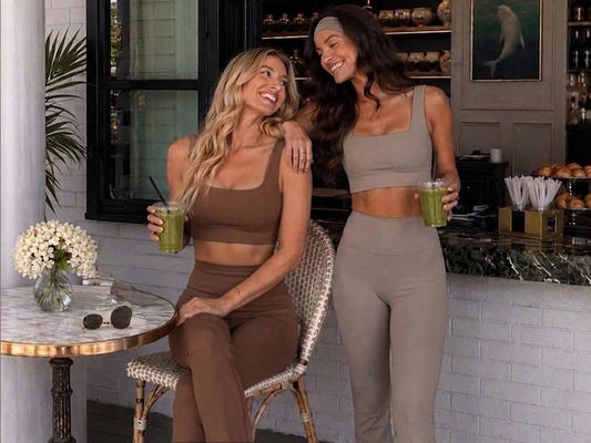 2 LEGGINGS + 2 TOPS